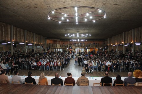 Polícia Militar realiza formatura do PROERD para mais de 350 estudantes em Concórdia